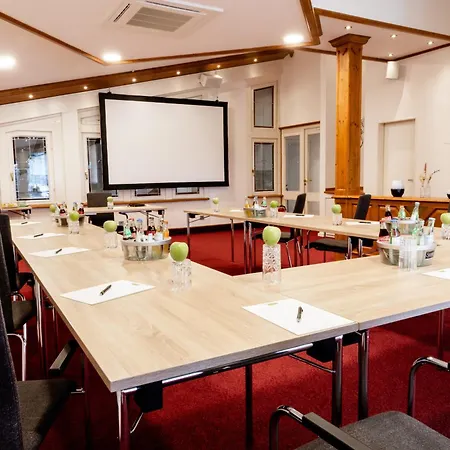 Otel Derichsweiler Hof Nuembrecht