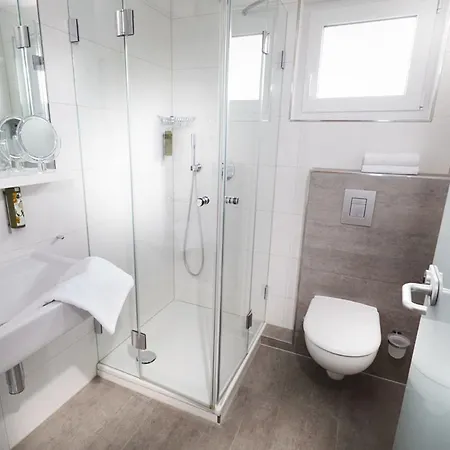 Derichsweiler Hof Otel 4*